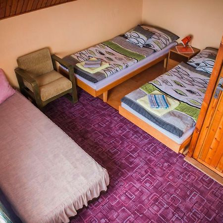 Apartman Strba Apartment Bagian luar foto